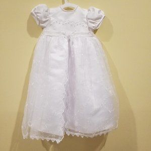 Keepsake White Christening Gown and Bonnet- 6 Mths